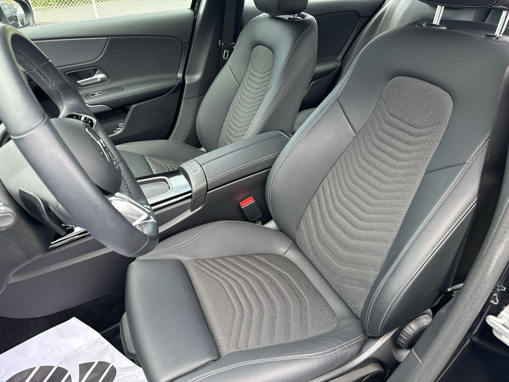 Mercedes-Benz A 180 180 PROGRESSIVE (foto 12)