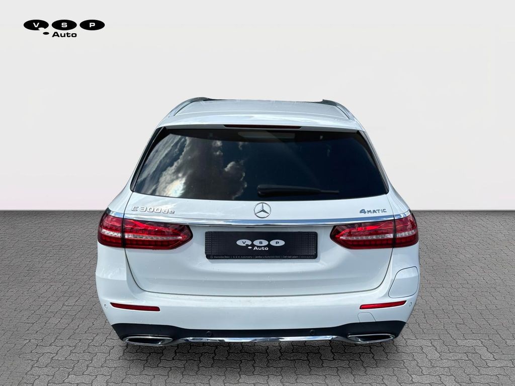 Mercedes-Benz E 300 AMG paket 300de 4MATIC (foto 3)