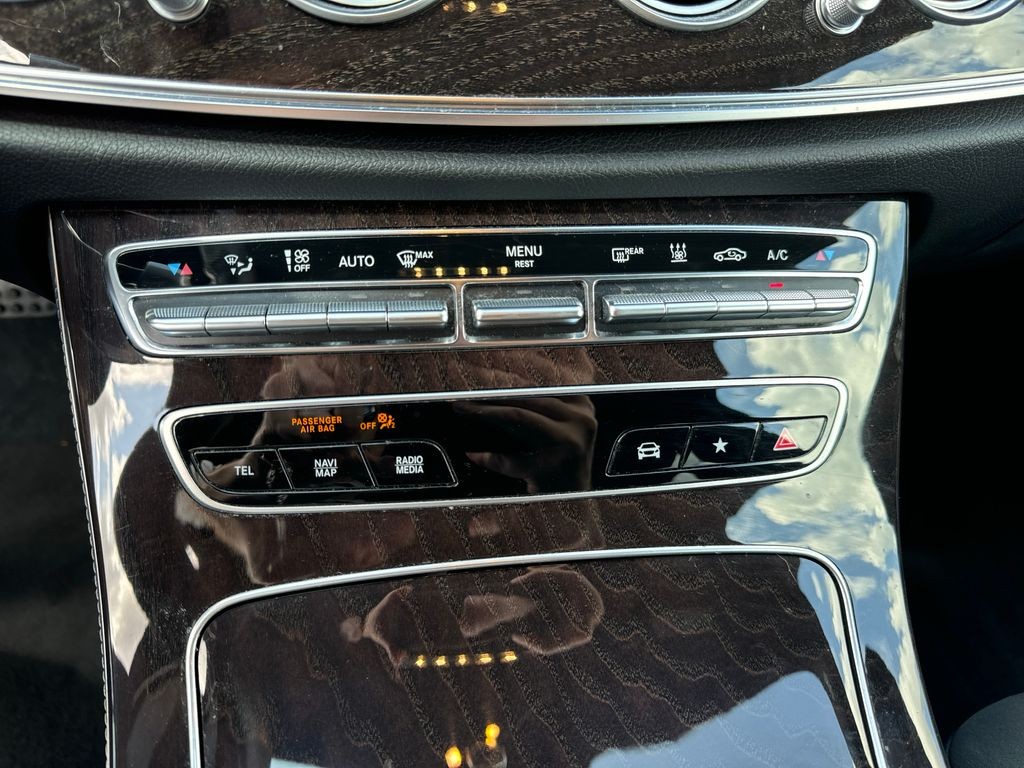 Mercedes-Benz E 300 AMG paket 300de 4MATIC (foto 15)