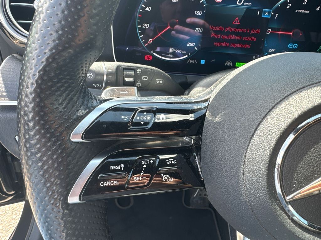 Mercedes-Benz E 300 AMG paket 300de 4MATIC (foto 17)