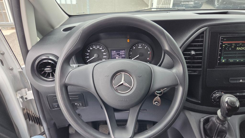 Mercedes-Benz Vito (foto 10)