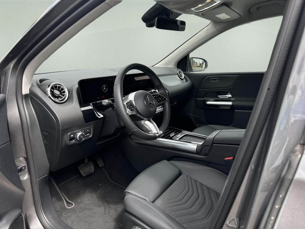 Mercedes-Benz B 250 e (foto 8)