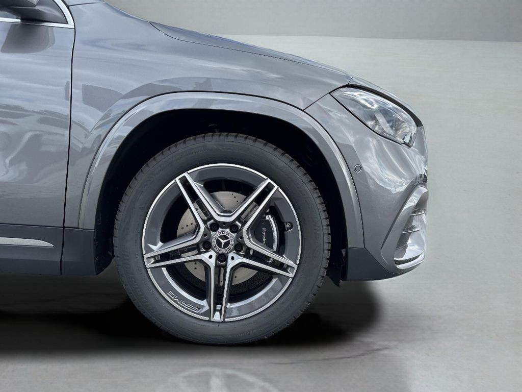 Mercedes-Benz GLA 200 d 4MATIC AMG Style Edition (foto 14)