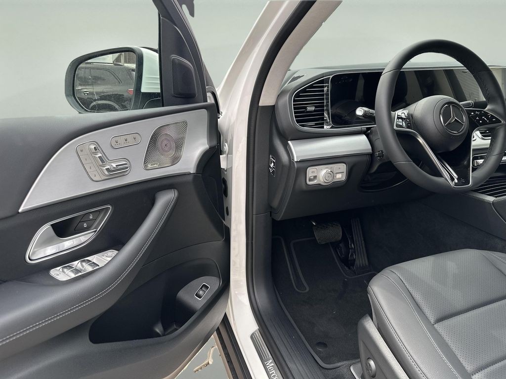Mercedes-Benz GLE 300 d 4MATIC (foto 12)