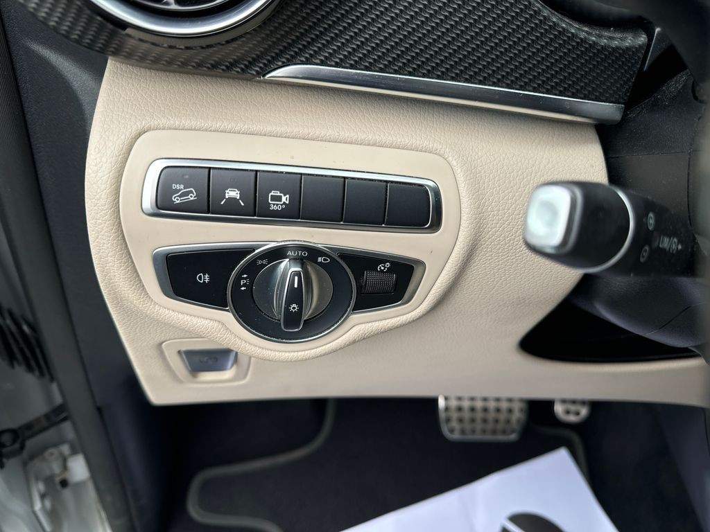 Mercedes-Benz V 300 AMG paket 300d 4MATIC L (foto 15)
