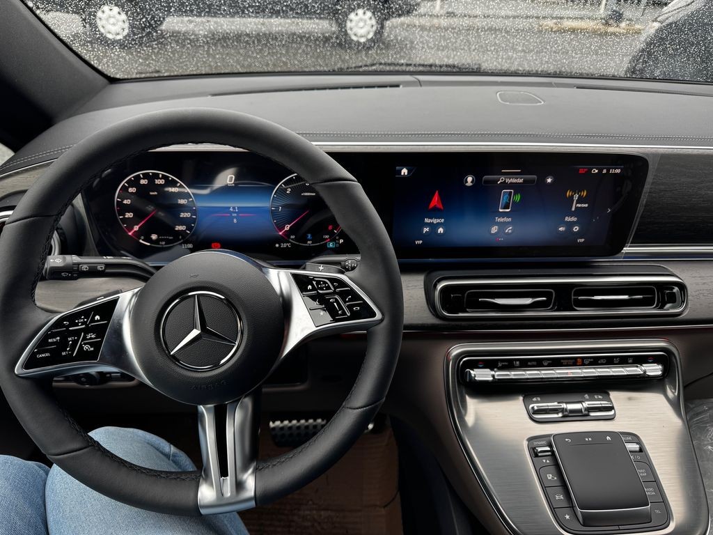 Mercedes-Benz V 300 EXCLUSIVE L 4MATIC (foto 8)