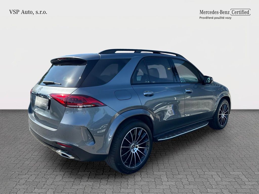 Mercedes-Benz GLE 300 300d AMG paket (foto 4)