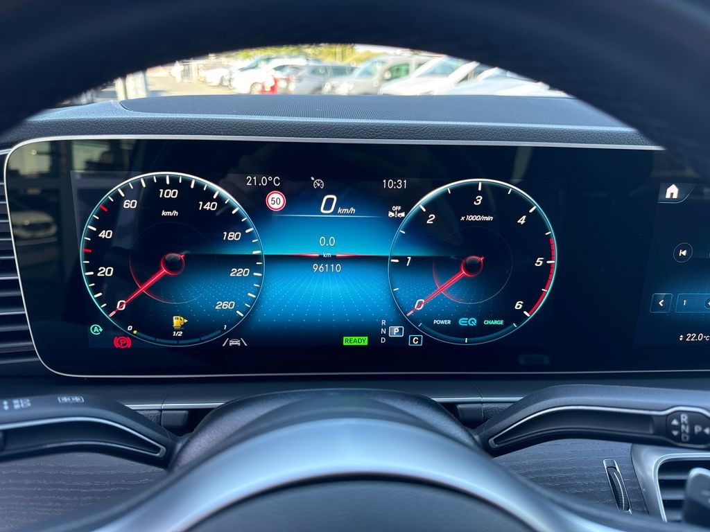 Mercedes-Benz GLE 300 300d AMG paket (foto 9)