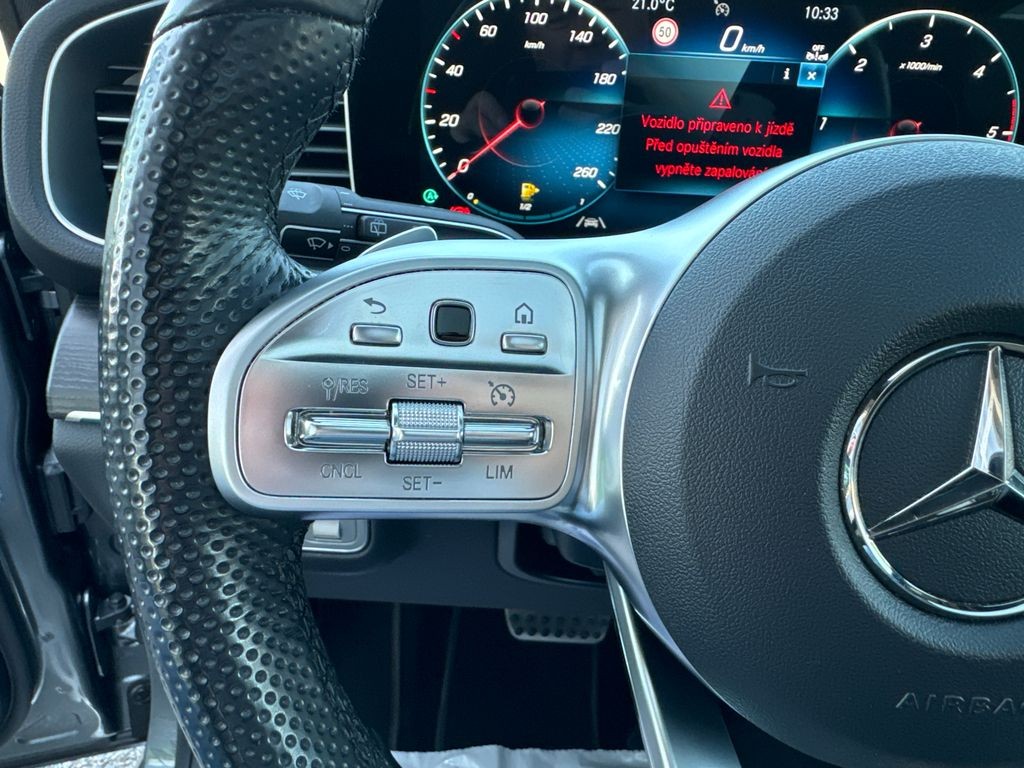 Mercedes-Benz GLE 300 300d AMG paket (foto 18)