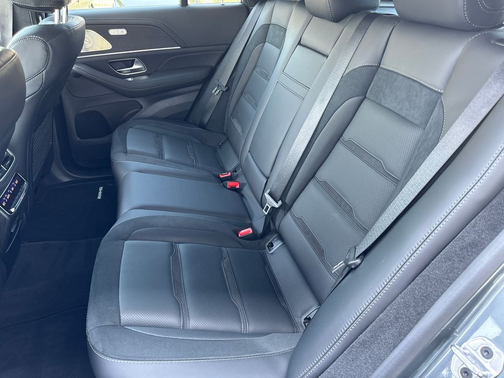 Mercedes-Benz GLE 53 AMG Coupe (foto 13)
