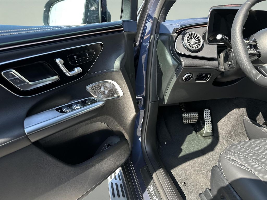 Mercedes-Benz EQE 350 4MATIC SUV Electric Art Edition (foto 12)