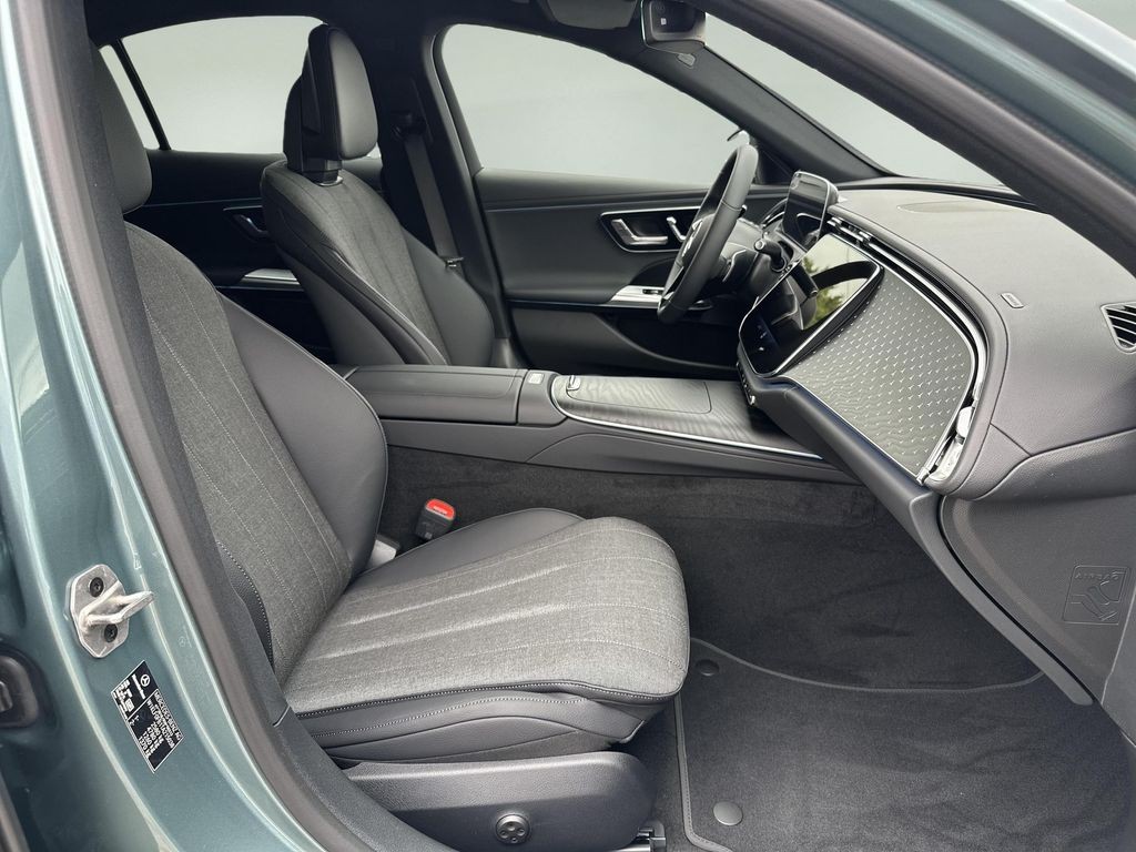 Mercedes-Benz E 220 d 4MATIC (foto 11)