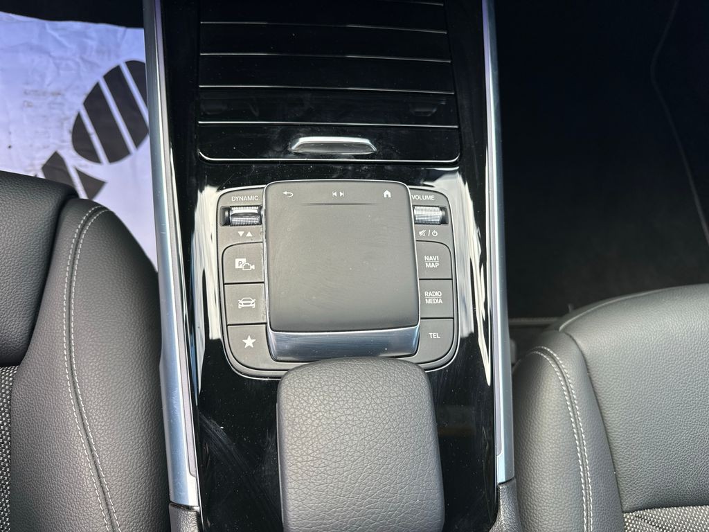 Mercedes-Benz GLB 180 180 PROGRESSIVE (foto 14)