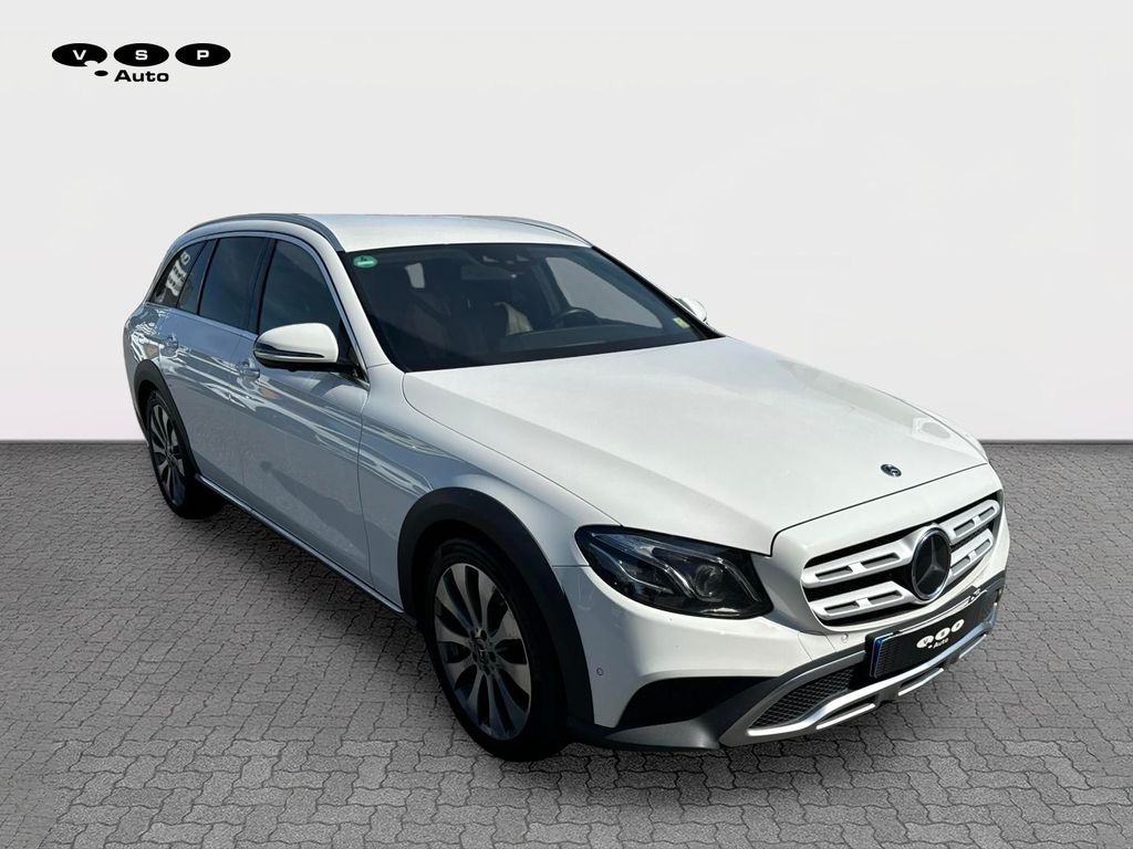 Mercedes-Benz E 350 ALL TERRAIN 350d 4M  (foto 6)