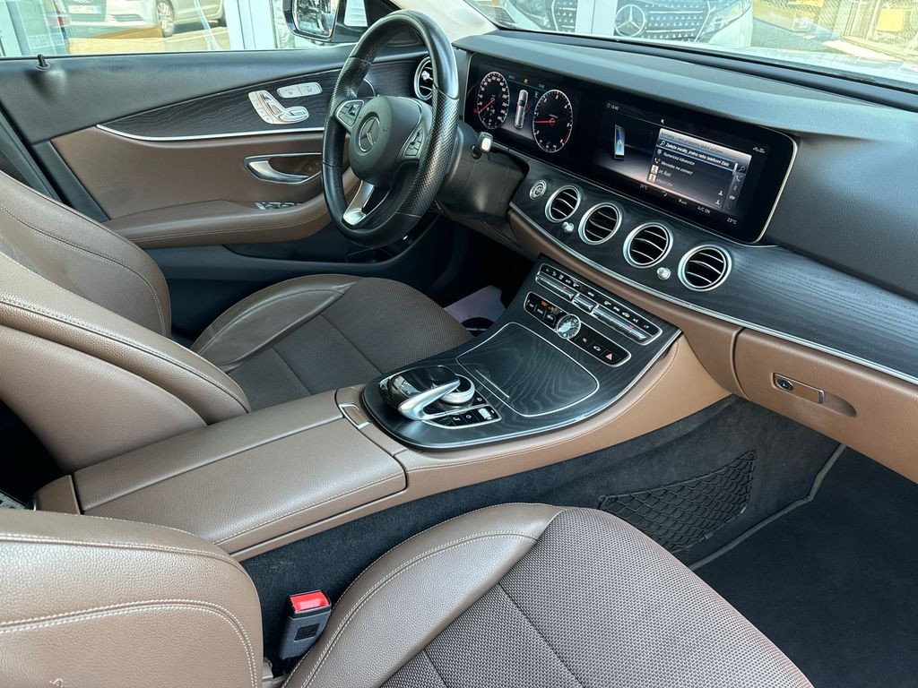 Mercedes-Benz E 350 ALL TERRAIN 350d 4M  (foto 11)
