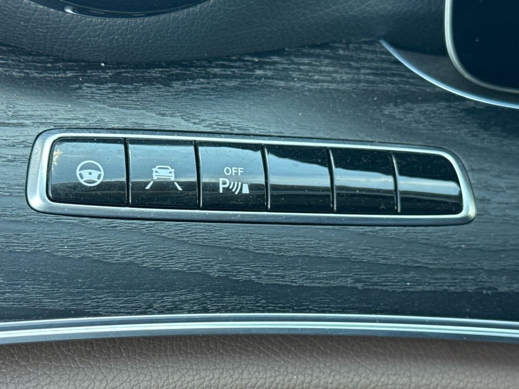 Mercedes-Benz E 350 ALL TERRAIN 350d 4M  (foto 19)