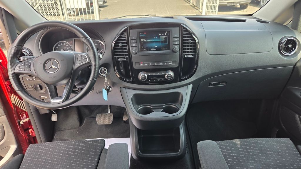 Mercedes-Benz Vito 124CDI/L Select 4x4 (foto 9)