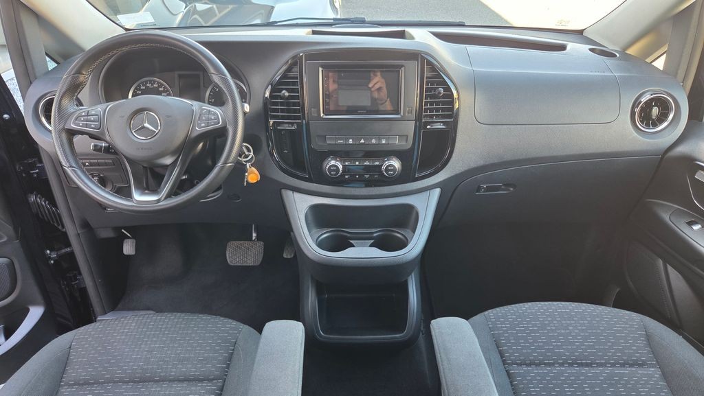 Mercedes-Benz Vito 124CDI/L Select 4x4 (foto 10)