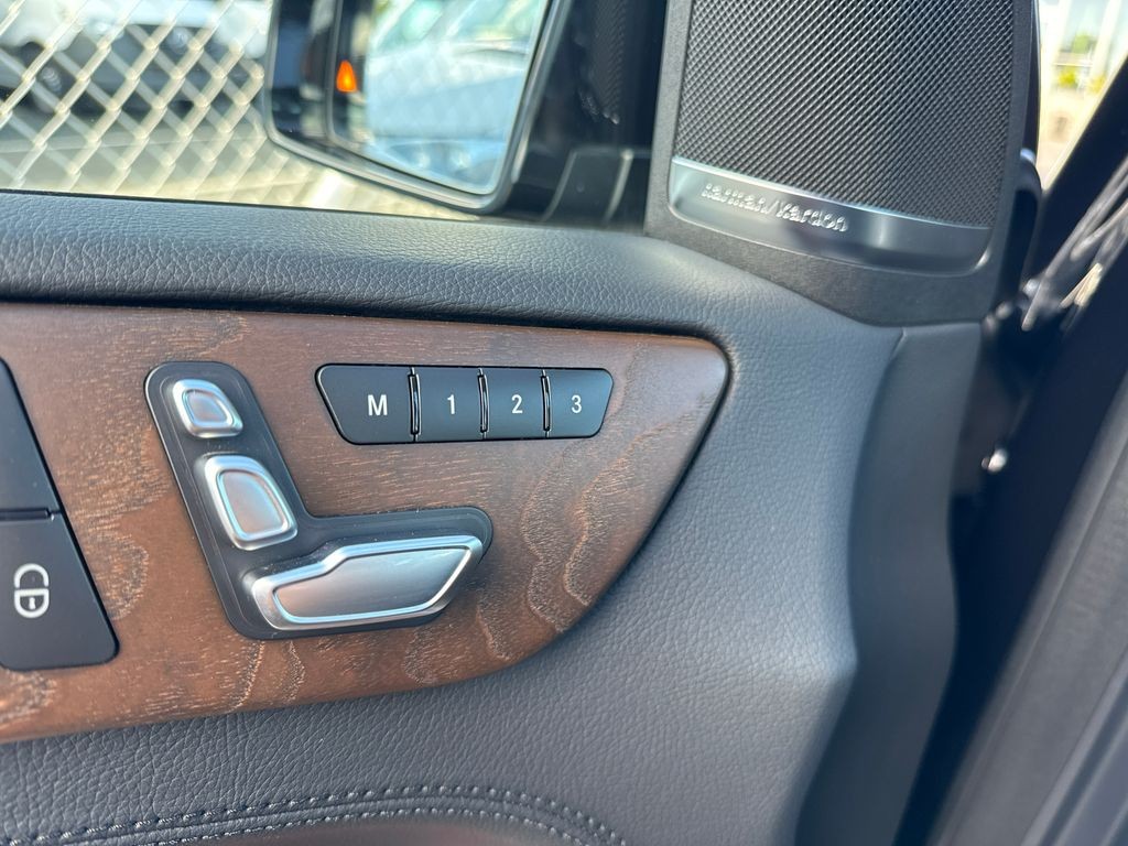 Mercedes-Benz GLS 350 (foto 18)