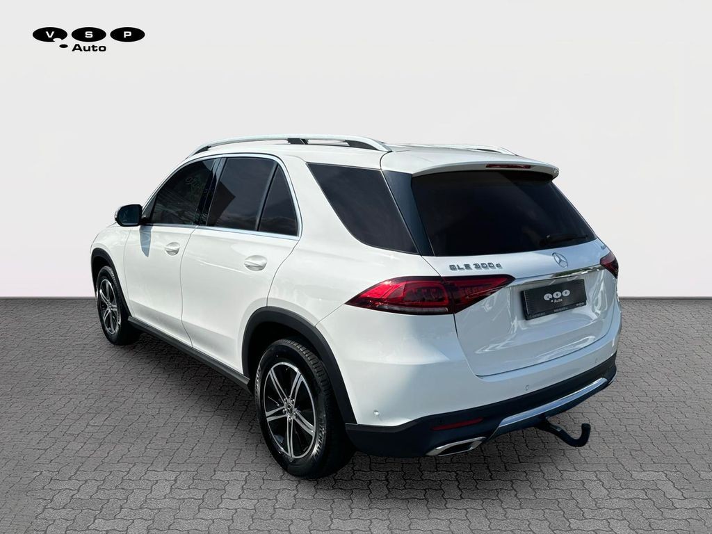 Mercedes-Benz GLE 300 300d 4Matic (foto 2)
