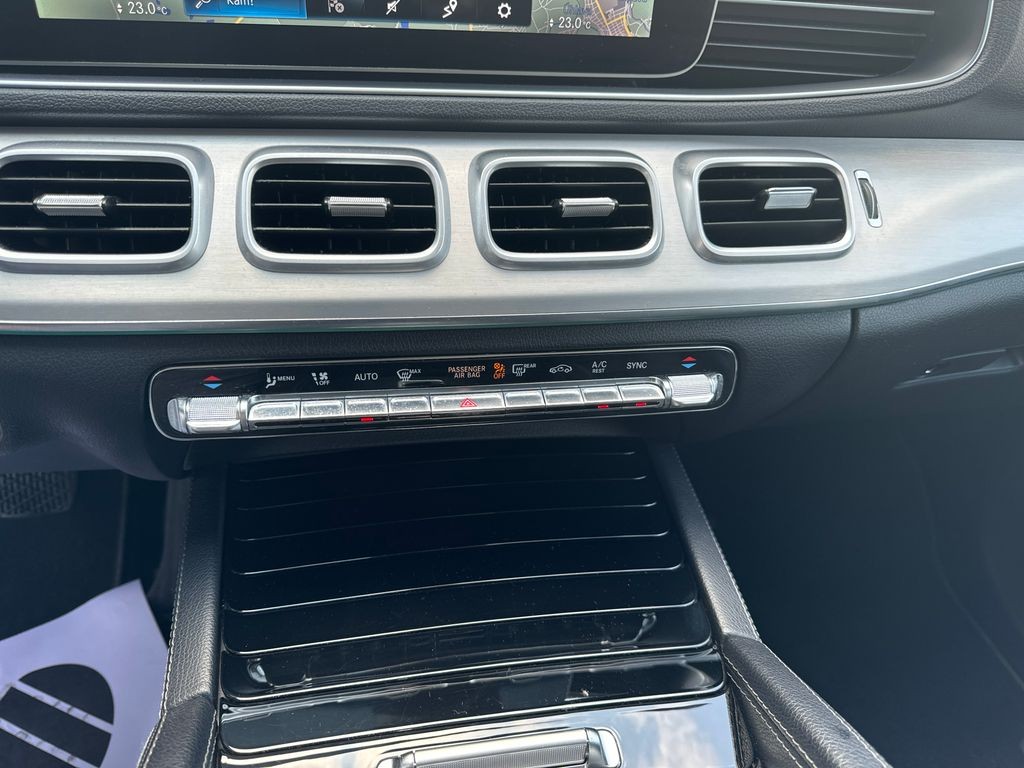 Mercedes-Benz GLE 300 300d 4Matic (foto 15)