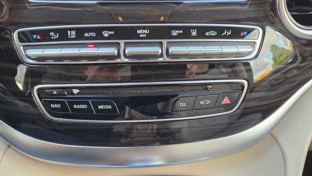 Mercedes-Benz V 250d/L Avantgarde (foto 12)