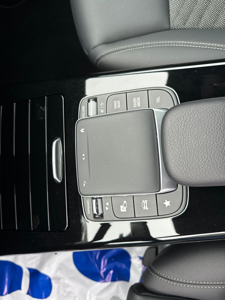 Mercedes-Benz CLA 200 200d SB Style (foto 14)