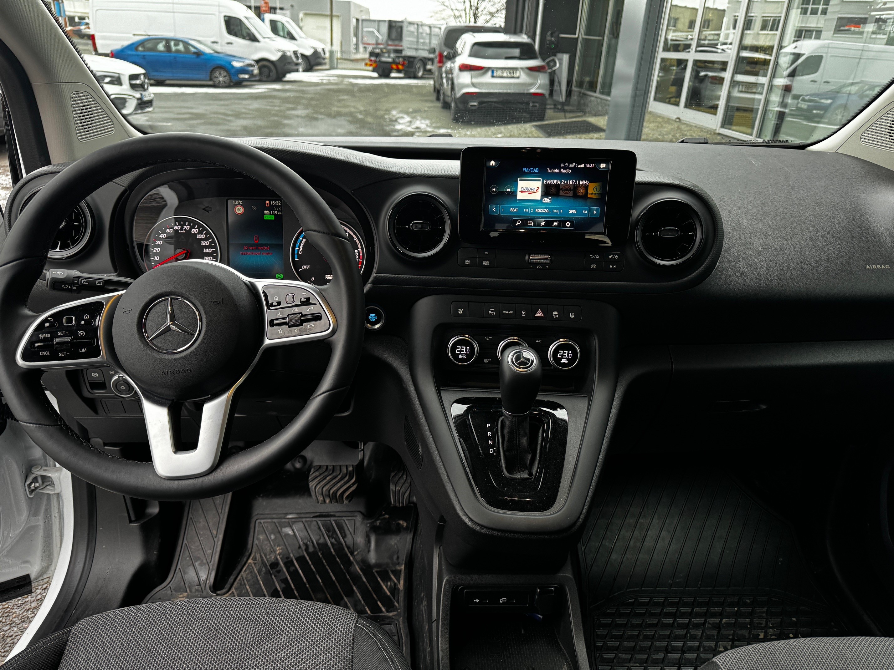 Mercedes-Benz eCitan Tourer DEMO