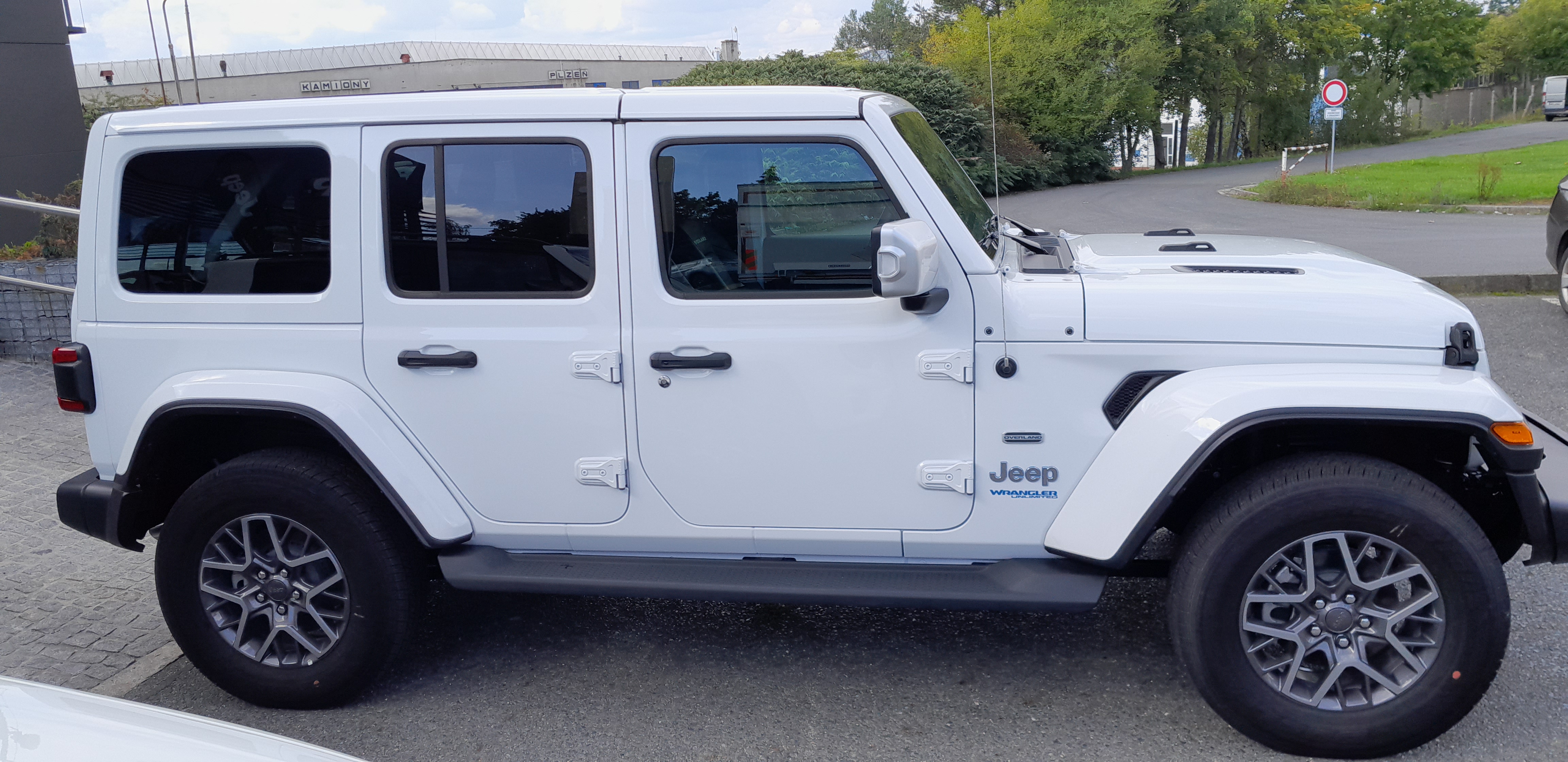 Jeep Wrangler Unlimited Sahara PHEV 