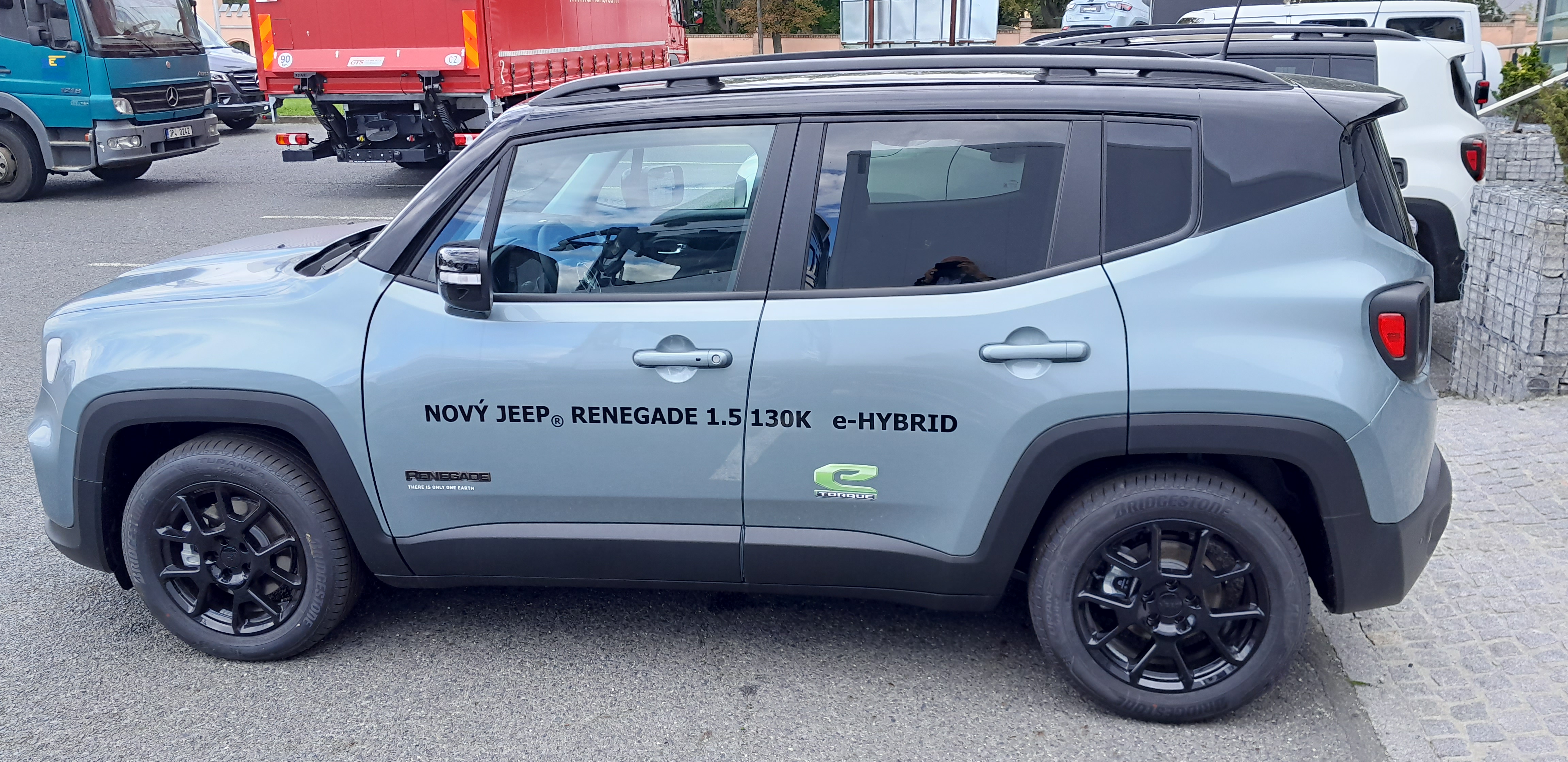 Jeep Renegade UPLAND 1.5 GSE MHEV e-HYBRID FWD